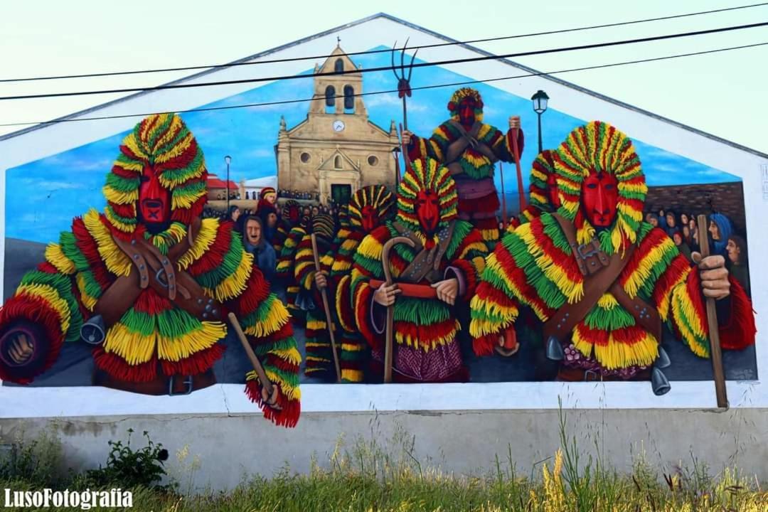 O Palheirinho - - Braganca Landhaus Samil